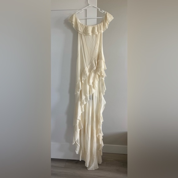 Helsa Thea Gown - Picture 5 of 12